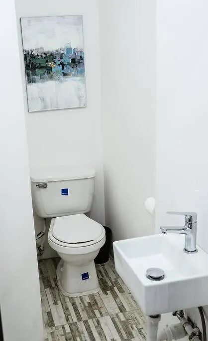 2Br I 1.5 Bath I Ocean & Mountain Views I Apartment W/ Balcony I Montego Bay
