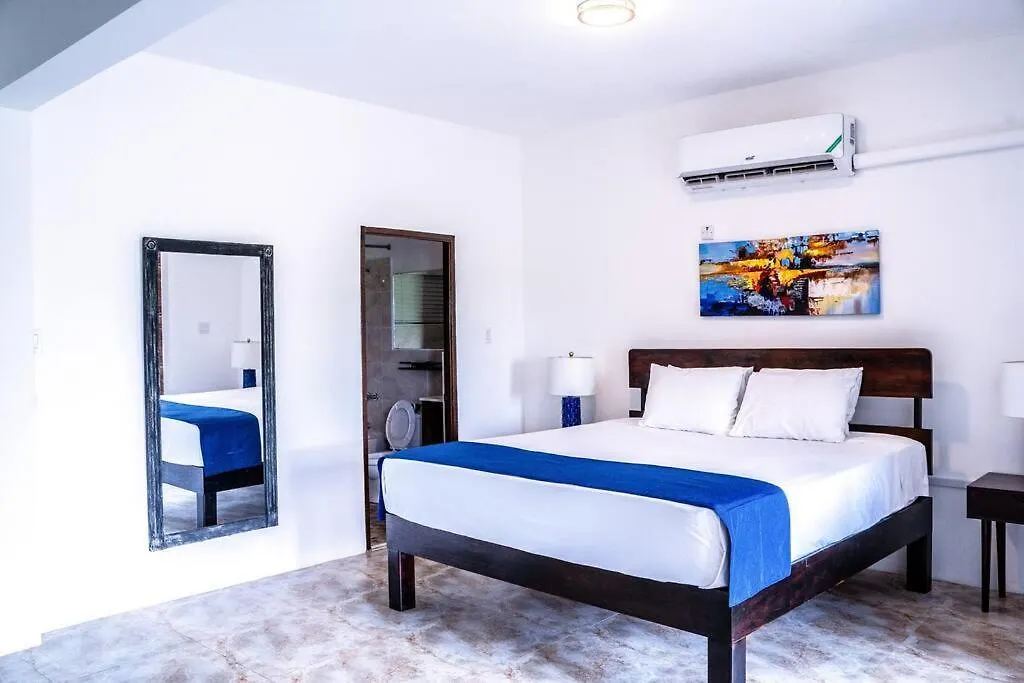 2Br I 1.5 Bath I Ocean & Mountain Views I Apartment W/ Balcony I Montego Bay Jamaica